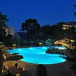 Joya Park מלון 4*