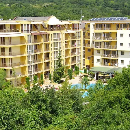 Хотел Joya Park