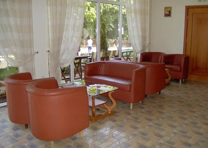 Отель Joya Park 4*