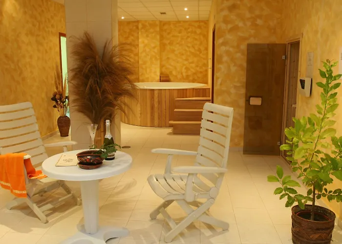 Joya Park Отель