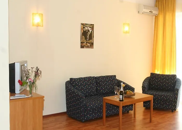 Joya Park Золотые Пески