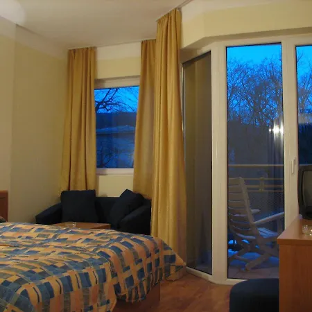 Отель Joya Park 4*